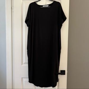 Fighting Eel- dress Momo (M) like new